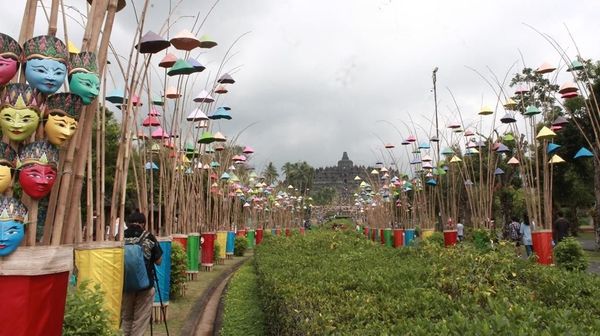 Foto: Candi Borobudur yang Bersolek Jelang Lebaran