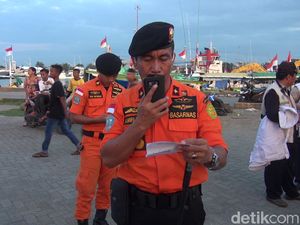 Kapal Tenggelam di Makassar, 8 Penumpang Belum Ditemukan