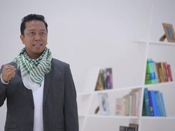 Ketum PPP Mengaku Lebih Suka Tampil dengan Gaya Anak Muda