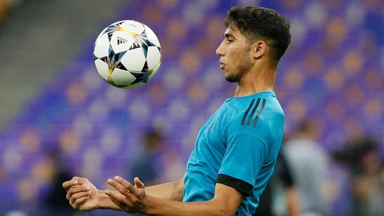 Napoli Lirik Bek Muda Madrid? Napoli Lirik Bek Muda Madrid?