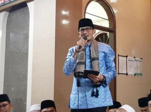 Doakan Aswari-Irwansyah Menang, Sandi: Jadikan Sumsel Sejahtera Doakan Aswari-Irwansyah Menang, Sandi: Jadikan Sumsel Sejahtera