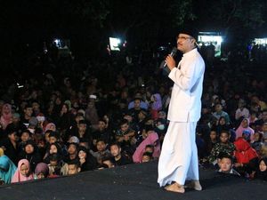 Akhir Ramadan, Gus Ipul Selawatan Bersama Ribuan Warga Magetan