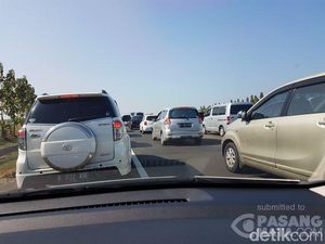Tol Cipali Padat Merayap di Km 150-190