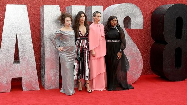 Foto: Adu Gaya Pemeran Oceans 8 di Premier London, Siapa Jagoanmu?