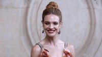 Pembukaan Piala Dunia 2018 digelar di Stadion Luzhniki, Kamis (14/6/2018) malam WIB. Natalia akan menjadi pembawa trofi Piala Dunia 2018. (BERTRAND GUAY/AFP)