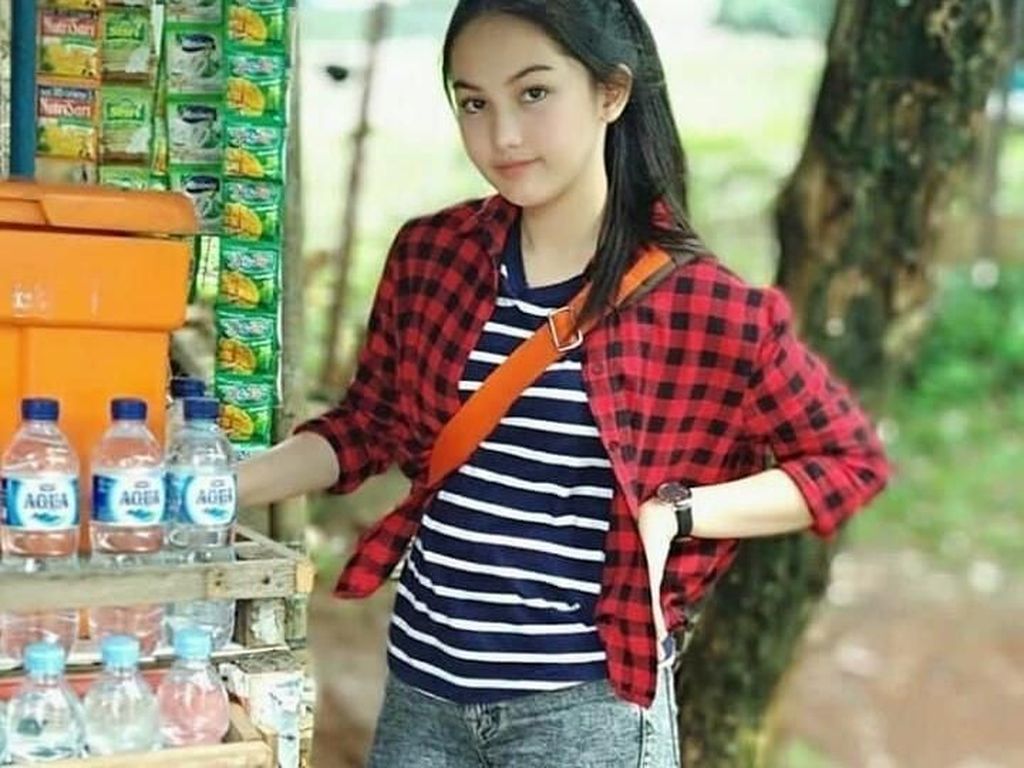 Tak Munafik, Aisyah Aqilah Suka Pria Kaya Untuk Calon Suami Tak Munafik, Aisyah Aqilah Suka Pria Kaya Untuk Calon Suami