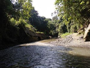 Kecantikan Tersembunyi di Hidden Canyon Bali