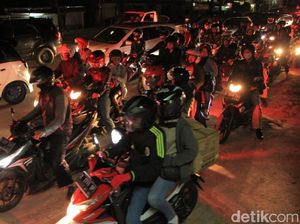 Imbas Macet di Jalur Nagreg, Polisi Berlakukan Sistem One Way