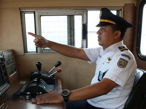 Mereka yang Tak Pulang demi Kelancaran Mudik