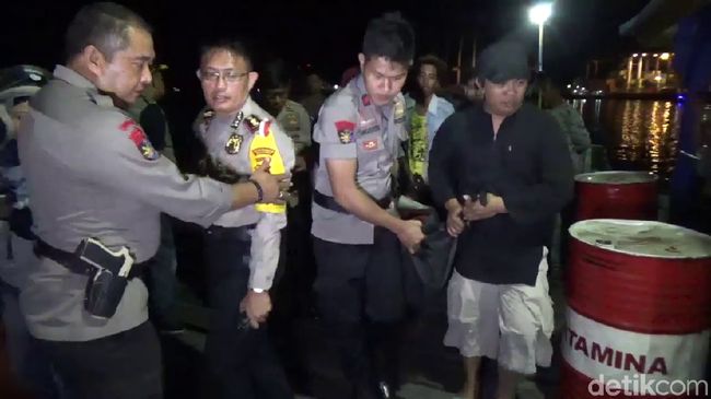 Berita 8 Jenazah Korban Kapal Tenggelam di Makassar Diserahkan ke Keluarga Kamis 18 April 2024