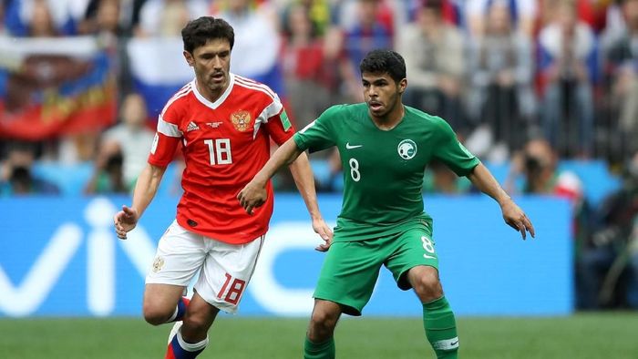Timnas Rusia untuk sementara memimpin 2-0 atas Arab Saudi di laga perdana Piala Dunia 2018. Foto: Carl Recine/Reuters Timnas Rusia untuk sementara memimpin 2-0 atas Arab Saudi di laga perdana Piala Dunia 2018. Foto: Carl Recine/Reuters