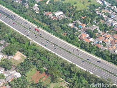 Pantauan Udara Kondisi Arus Mudik di Puncak hingga Cikampek