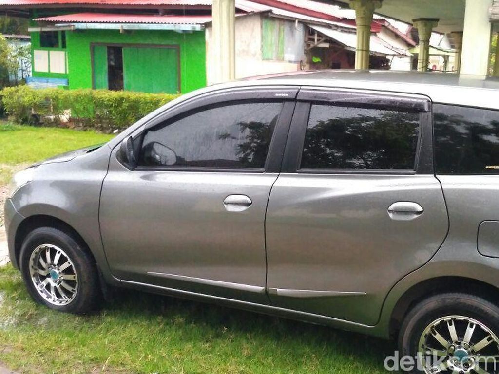Usai Membunuh, Pelaku Curi Mobil Driver Taksi Online di Palembang Usai Membunuh, Pelaku Curi Mobil Driver Taksi Online di Palembang