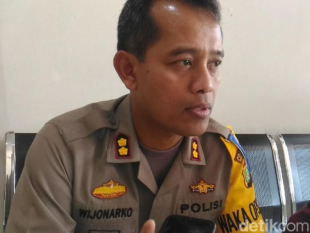 Cegah Aksi Teroris Jelang Lebaran, Polres Bekasi Cek Kos-kosan Cegah Aksi Teroris Jelang Lebaran, Polres Bekasi Cek Kos-kosan