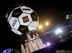 Untuk diketahui, Trans Media adalah pemenang lisensi sebagai official tv broadcaster Piala Dunia 2018 di Rusia. Seluruh laga dari fase grup hingga final akan bisa disaksikan secara gratis di Trans TV dan Trans 7. Sementara detikcom merupakan official news and highlights Piala Dunia 2018.