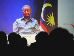 Mahathir Mohammad Berkuasa Kembali, 2 Hakim Tinggi Malaysia Mundur