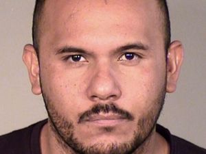 Pria AS Ditangkap Usai Kirim 4.000 SMS dan Bobol Medsos Mantan