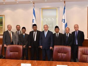 PA 212 Minta PBNU Pecat Yahya Staquf yang Bertemu PM Israel