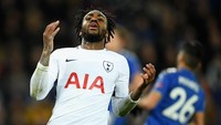Danny Rose (32 tahun) yang dulu dikenal sebagai bek Tottenham Hotspur dan Timnas Inggris juga sedang menganggur sejak dilepas Watford per September 2022. Foto: Laurence Griffiths/Getty Images