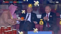 Begini ilustrasinya, Arab Saudi menyerahkan bola dan hadiah kepada Rusia, yang sebaliknya menyerahkan uang. Sementara FIFA sebagai empunya hajatan cuma tersenyum di tengah kedua belah pihak. (Foto: Twitter)