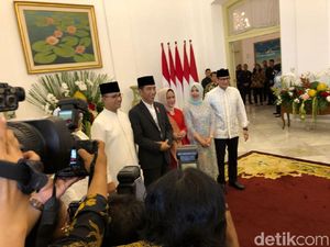 Sandi Sempat Kira Warga di Open House Jokowi sebagai Fans Anies