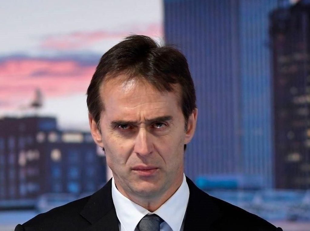Momen Lopetegui Menangis Sebagai Pelatih Real Madrid Momen Lopetegui Menangis Sebagai Pelatih Real Madrid