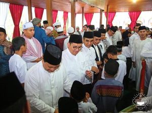 Prabowo ke Fadli Zon: Kita Tunggu Sajak dan Lagu Terbarunya