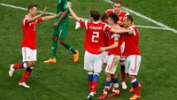 Rusia pun menang 5-0 atas Arab Saudi, yang menjadi kemenangan terbesar Rusia di Piala Dunia sejak terakhir kali menang lebih dari tiga gol saat mengalahkan Kamerun 6-1 di Piala Dunia 1994. (Foto: Maxim Shemetov/Reuters)