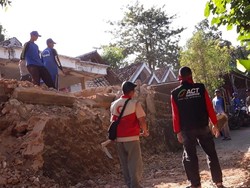 Gerak Cepat ACT Bantu Korban Gempa Sumenep