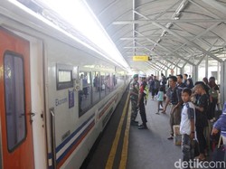 Daop 8 Kembali Tambah Dua Kereta Tambahan untuk Arus Balik