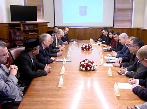 Momen Pertemuan Yahya Cholil Staquf dan PM Israel Momen Pertemuan Yahya Cholil Staquf dan PM Israel