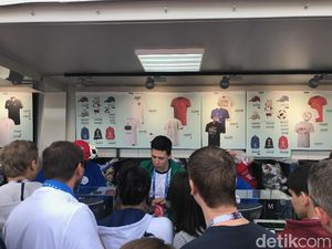 Suvenir Piala Dunia 2018 yang Ciamik Sekaligus Menguras Kantong
