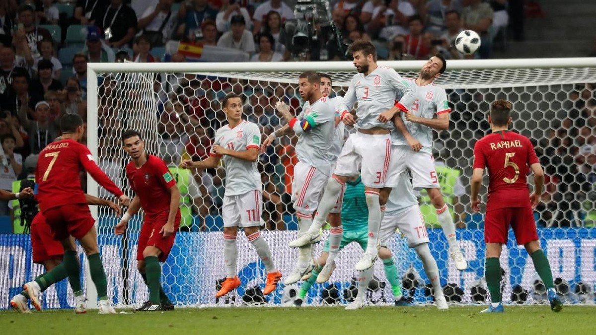 Laga Portugal vs Spanyol di Grup B Piala Dunia 2018 berakhir imbang 3-3. (Foto: Murad Sezer/Reuters)