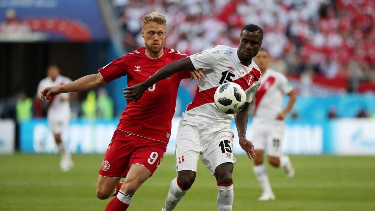 Peru berimbang 0-0 dengan Denmark di babak pertama. (Foto: Marcos Brindicci/Reuters)