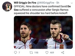 Mungkin penampilan jelek De Gea akibat Sergio Ramos terlalu kencang menekan bahunya sebelum laga, seperti halnya Karius yang mengaku sedikit gegar otak akibat bertubrukan dengan Ramos sebelum membuat blunder di final Liga Champions. (Foto: Twitter @WillGriggFire)