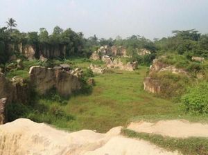 Liburan di Tangerang Bisa Main ke Kandang Godzilla