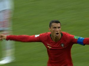 Aksi-aksi Ronaldo Cetak Hattrick Lawan Spanyol