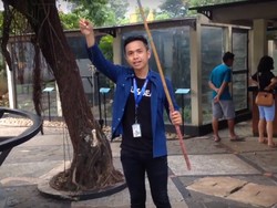 Memancing Buaya di Taman Mini Indonesia Indah