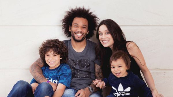 Ole! Ini Potret Manis Keluarga Marcelo Vieira Bersama Keluarga