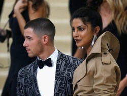 Keluar dari Proyek Bharat, Priyanka-Nick Jonas Segera Menikah?