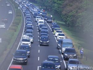 Cileunyi Padat, Exit Tol Gedebage Bandung Dibuka
