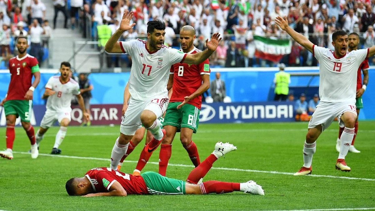 Timnas Iran menang 1-0 atas Maroko Lewat gol bunuh diri di masa injury time. (Foto: Dylan Martinez/Reuters)