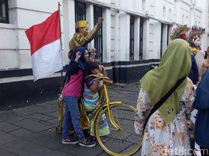 Cerita Warga yang Tak Bosan ke Kota Tua Saat Libur Lebaran Cerita Warga yang Tak Bosan ke Kota Tua Saat Libur Lebaran