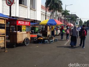 Pemprov DKI Kesulitan Tertibkan PKL Kota Tua Jelang Asian Games