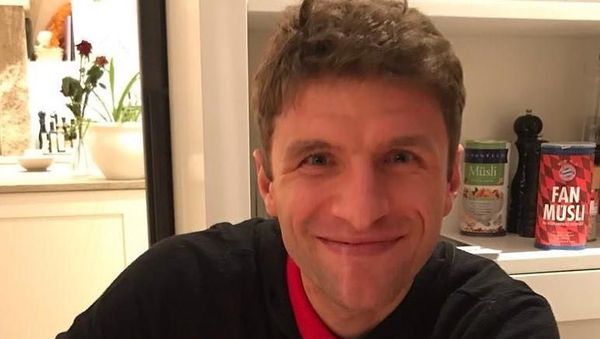 Yuk, Intip Gaya Kulineran Pesepak Bola Jerman Thomas Muller!