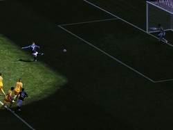 Antoine Griezmann kemudian menjadi eksekutor penalti itu dan sukses menaklukkan kiper Australia Matthew Ryan. Prancis memimpin 1-0. (Foto: Kevin C. Cox/Getty Images)