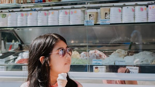 Cantiknya Almira, Cucu SBY yang Suka Banget Makan Es Krim