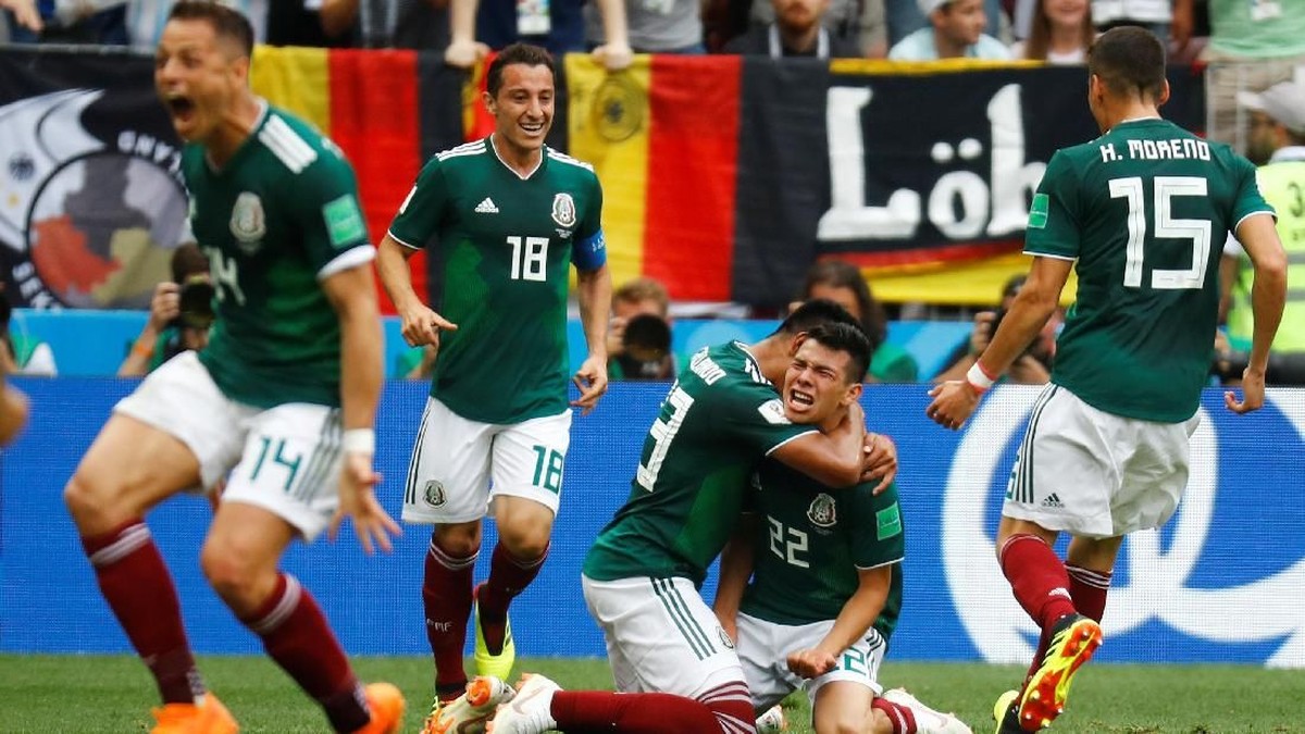Meksiko mengalahkan juara bertahan Jerman 1-0 di laga perdana Grup F Piala Dunia 2018. (Foto: Kai Pfaffenbach/Reuters)