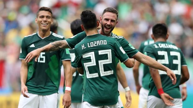 Timnas Meksiko meraih kemenangan mengejutkan atas Jerman di laga pertama.