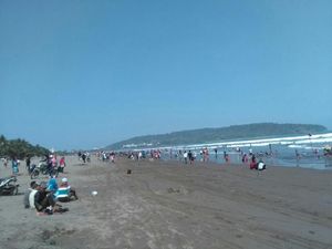 Pangandaran Jadi Primadona Wisatawan Berlibur Lebaran Pangandaran Jadi Primadona Wisatawan Berlibur Lebaran